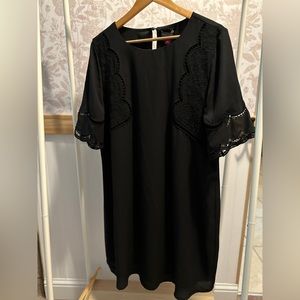 Vince Camuto dress, black size large